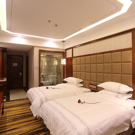 Mingshan Hotel Chengdú Exterior foto